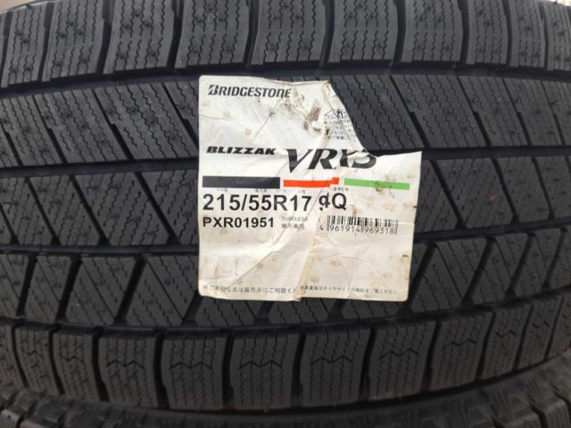 Balanced BRIDGESTONE
A12
+
BRIDGESTONE
BLIZZAK
VRX3
twenty one