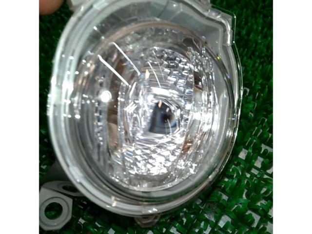 Toyota genuine
Fog lamp
KOITO
12-611