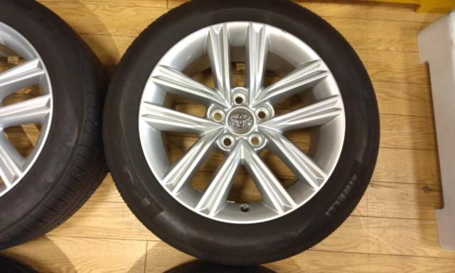 TOYOTA クラウン/210系前期純正ホイール + PIRELLI P8FS