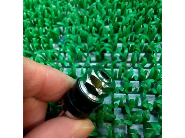 【小物コーナー】ホイール用 金属製エアバルブ