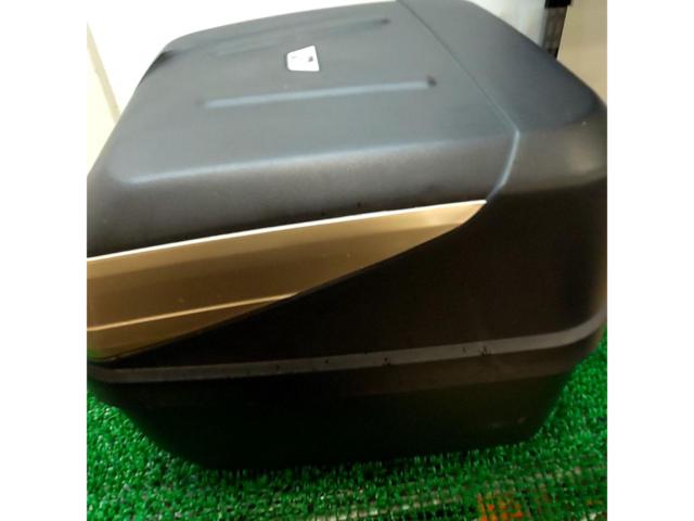 GIVI 世界200万個販売記念モデル リアBOX 32L