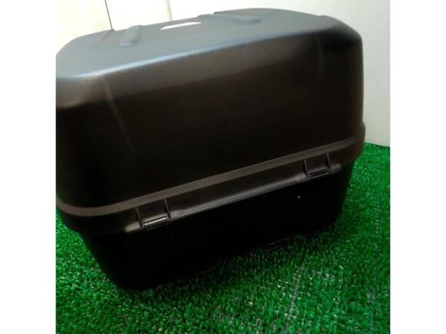 GIVI 世界200万個販売記念モデル リアBOX 32L