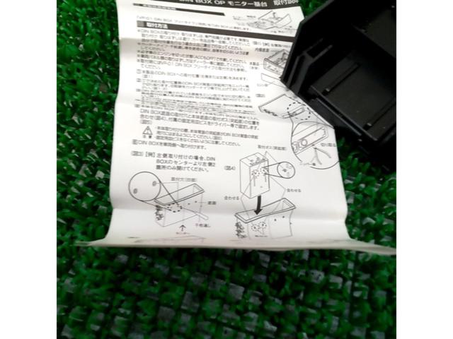 Tsuchiya YAC
DIN
BOX
OP
Monitor base
VP-D9