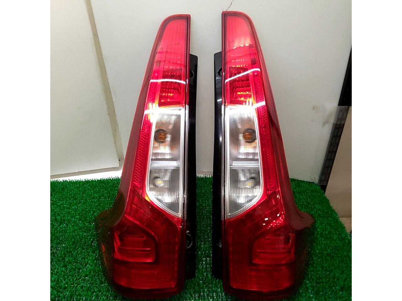 Genuine taillights for Nissan Dayz
B21W / ek Wagon
B 11 W
