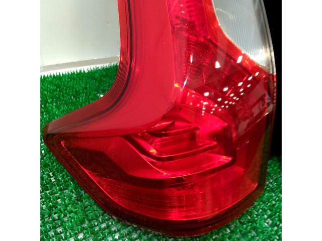 Genuine taillights for Nissan Dayz
B21W / ek Wagon
B 11 W