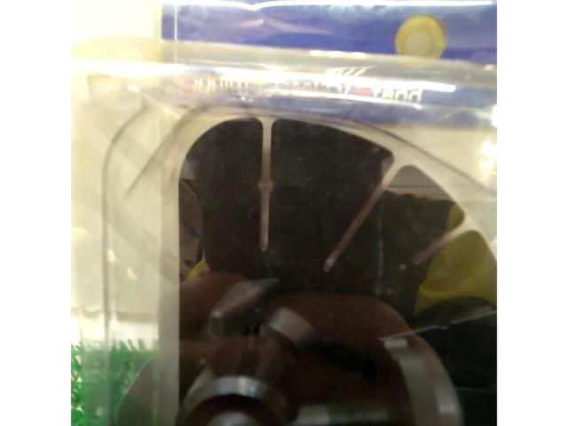 8-inch widescreen compatible
LCD TV dashboard attached base
WAV-100