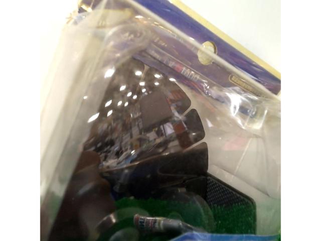 8-inch widescreen compatible
LCD TV dashboard attached base
WAV-100