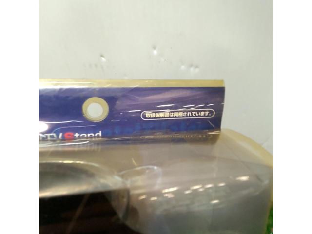 8-inch widescreen compatible
LCD TV dashboard attached base
WAV-100