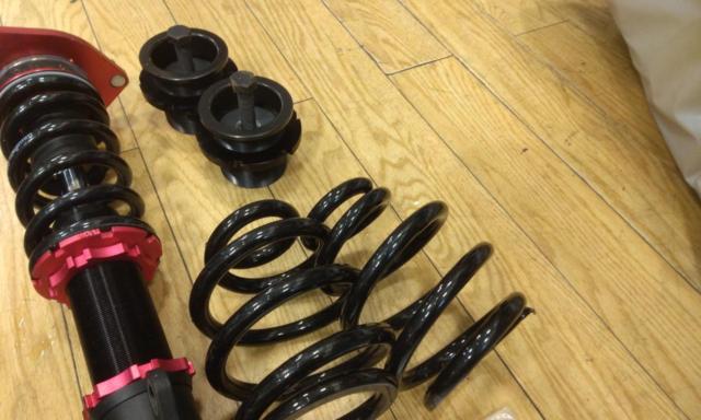 STEROLINE
Adjustable suspension for 80-series Noah/Voxy