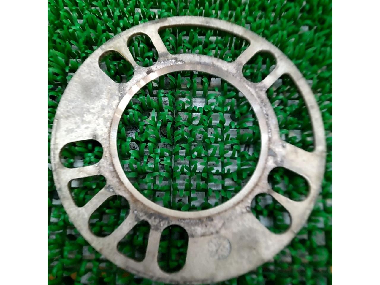 3mm
Hub diameter: Approximately 73.5-78.5mm wheel spacer
1