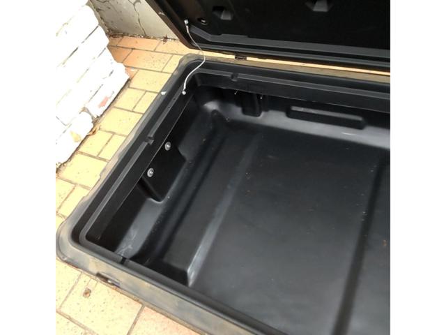 Pelican
Fully waterproof cargo case