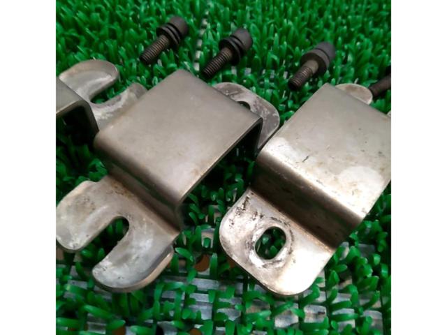 Mounting hardware for roof boxes
For square bar ※