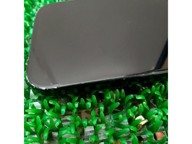 Apple iPhone 15 128GB ブラック