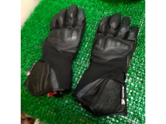 Size: M/9FIVE
WFX
SKIN
EVO
GTX