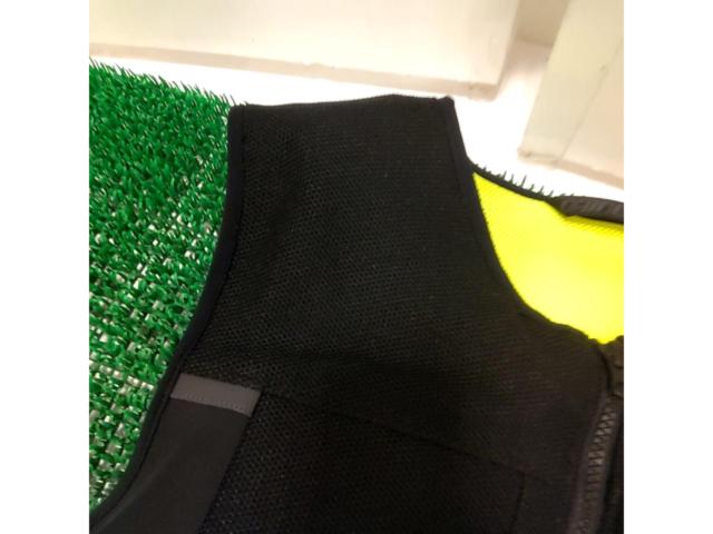 【サイズ:M】DAINESE SMART JACKET 620 充電式エアバッグ付きベスト