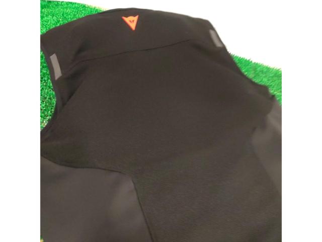 【サイズ:M】DAINESE SMART JACKET 620 充電式エアバッグ付きベスト
