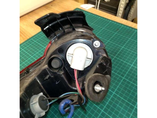 純正テールレンズ ※右側【ND5RC系ロードスター 前期】
