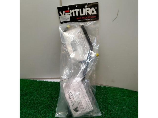 VENTURA ベースセット(ブラケット+グラブハンドル) ホーネット600 07