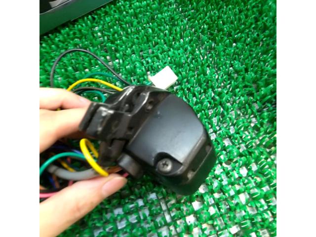 YAMAHA ハンドルスイッチ グランドアクシス SB06J
