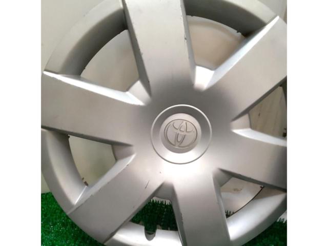 200系ハイエース 15インチ純正スチールホイール用 ホイールキャップ