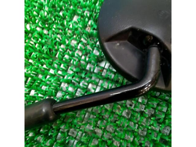 [M10
Diameter: Approximately 11cm, round mirror