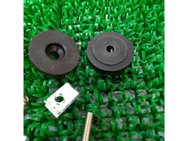 Knuckle guard spacer