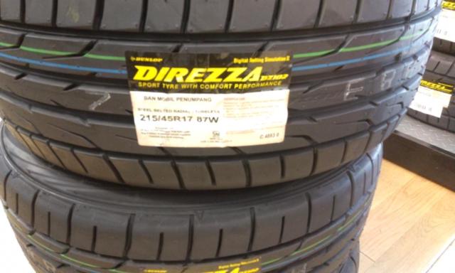 ★新品タイヤ4本セット★DUNLOP DIREZZA DZ102 215/45R17 87W