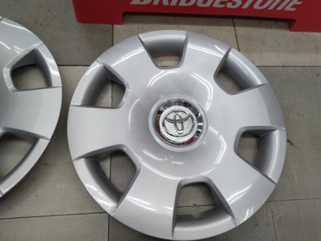 TOYOTA 純正ホイールキャップ