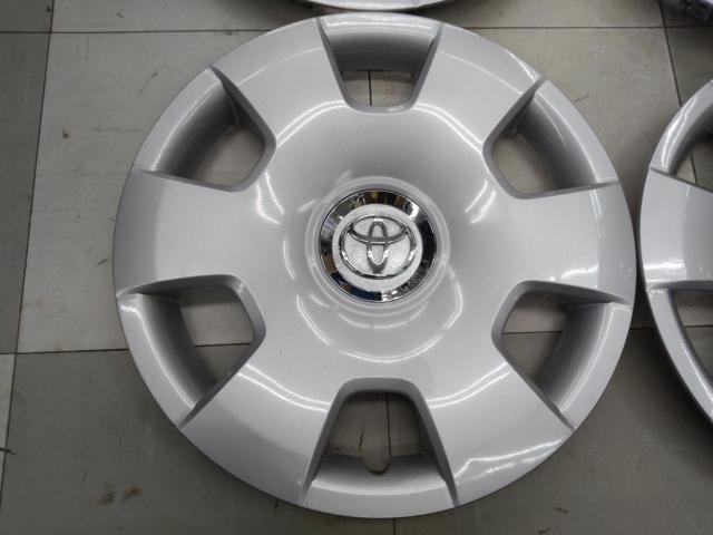 TOYOTA 純正ホイールキャップ