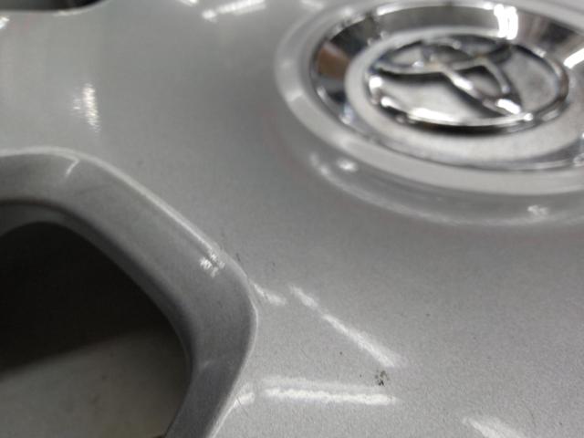 TOYOTA 純正ホイールキャップ