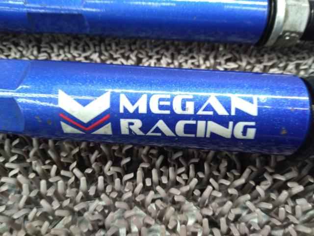 MEGAN RACING リアロアアーム