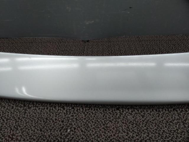 SUZUKI 純正リアスポイラー