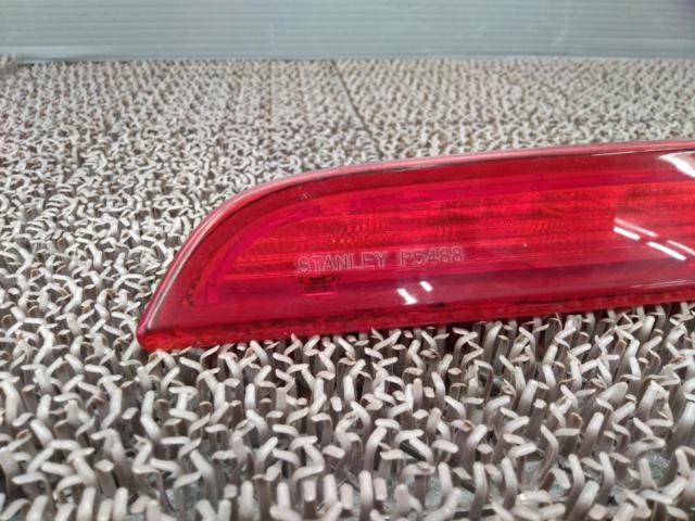 MAZDA
Genuine high-mount stop lamp