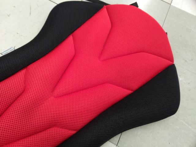 Mission Praise REVERSPORT RS-1 シートクッション