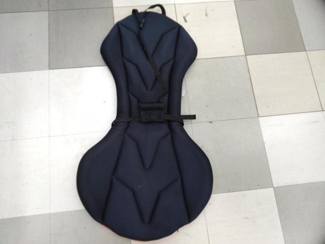 Mission Praise REVERSPORT RS-1 シートクッション