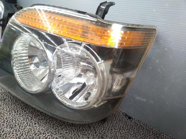 DAIHATSU 純正HIDヘッドライト