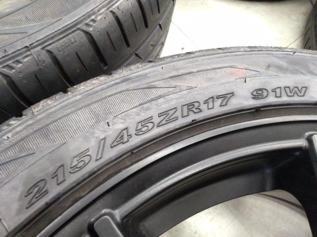 WORK
MCO
Racing
TYPE
CS
+
ROADSTONE
EUROVIS
Sport04
+