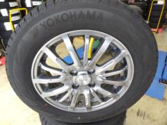 AUTOBACS SEVEN LEBEN DS5 + YOKOHAMA iceGUARD iG70