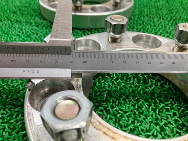 【メーカー不明】ワイドトレットスペーサー 25mm M14xP1.5 22HEX 139.7-6H ハブ径95Φ