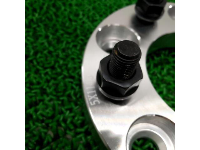 Unknown Manufacturer
Wide tread spacer M12 x P1.25
114.3-5H
20mm]