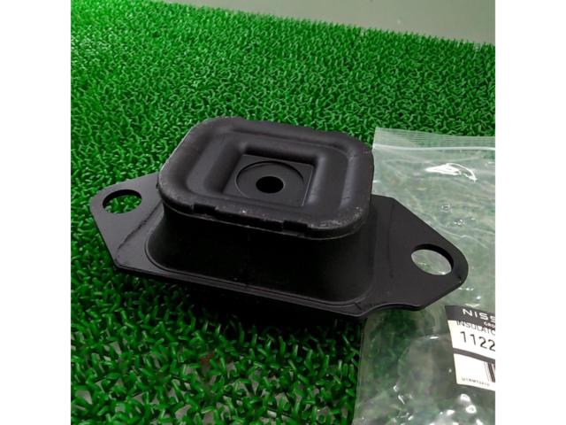 Nissan
Genuine insulator
Engine mount
LH Notebook
March]
