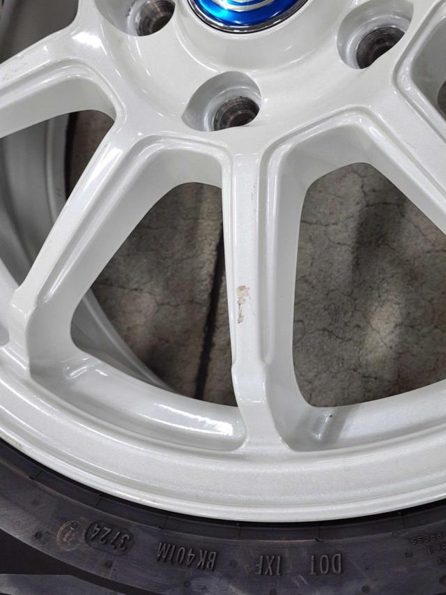 Lehrmeister BRANDLE-LINE CALUSSHA+ PIRELLI ICE ZERO ASIMMETRICO