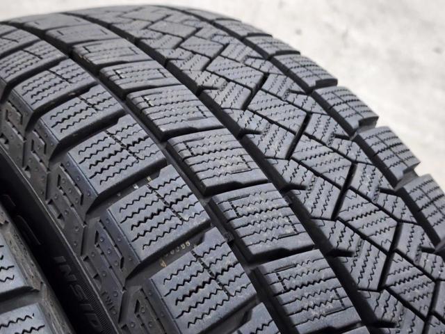 Lehrmeister BRANDLE-LINE CALUSSHA+ PIRELLI ICE ZERO ASIMMETRICO