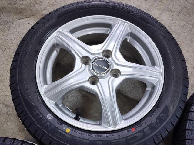 BRIDGESTONE(ブリヂストン)  BALMINUM VR5  + KENDA(ケンダ) ICETEC NEO KR36