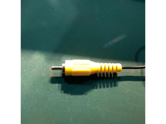 RCA cable
Male / male