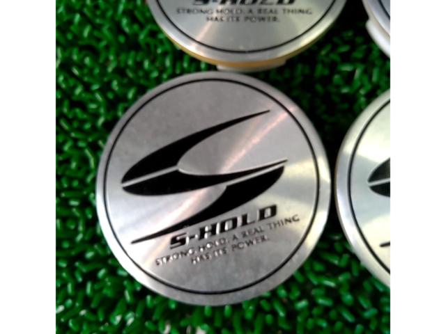S-HOLD
Center cap
60mm
Four
