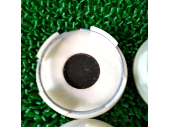 S-HOLD
Center cap
60mm
Four