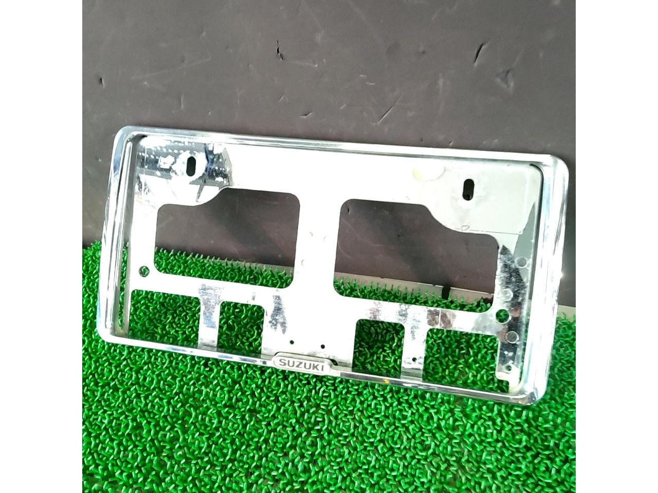 SUZUKI
License frame
plating
Front