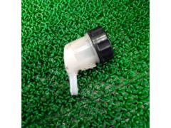 Master cylinder reserve tank