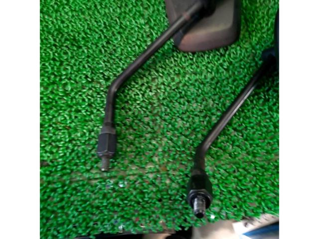 Unknown Manufacturer
Mirror M8 x Right-hand thread